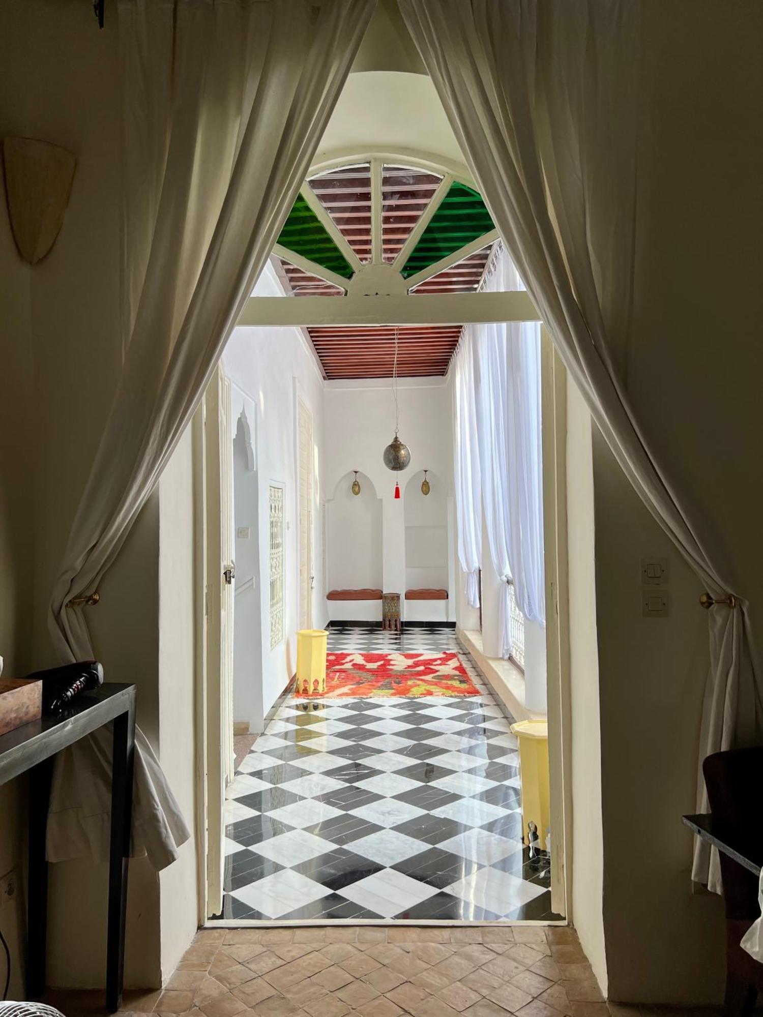 Riad Tizwa Marrakech マラケシュ エクステリア 写真